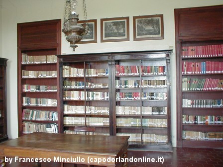 Villa Piccolo (biblioteca)